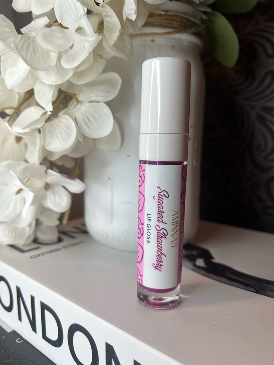 Aminnah Other - Aminnah Sugared Strawberry Lip Gloss